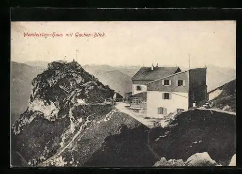 AK Wendelsteinhaus, Berghütte mit Gachen-Blick