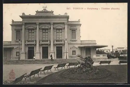 AK Haiphong, Théâtre, Fassade des Theaters