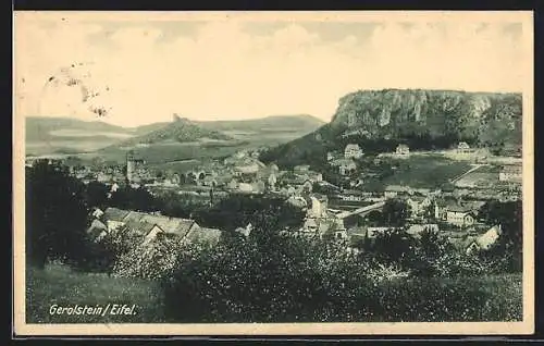 AK Gerolstein /Eifel, Ortsansicht mit Fernblick aus der Vogelschau