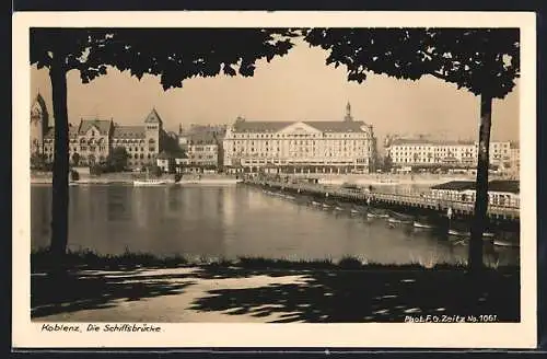AK Koblenz, Schiffsbrücke mit Panorama