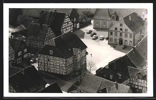 AK Landau /Waldeck, Gaststätte und Metzgerei Haus Waldeck vom Flugzeug aus