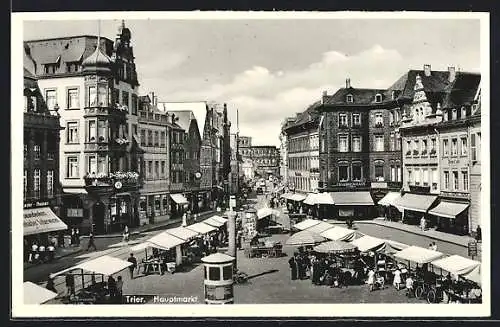 AK Trier, Hauptmarkt mit Geschäften