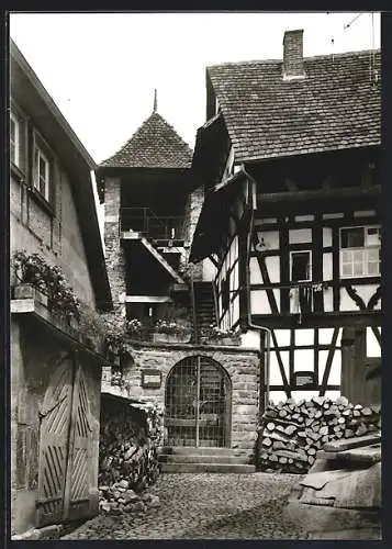 AK Gengenbach-Gänsbühl /Schwarzwald, Strassenpartie mit Fachwerkhaus