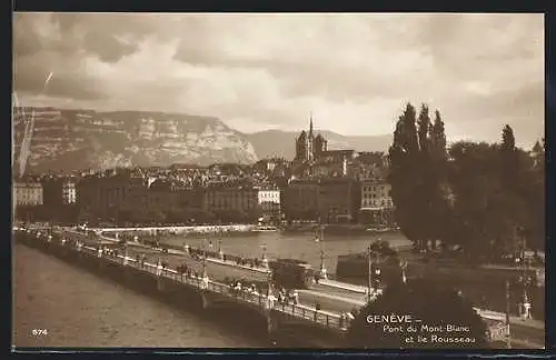 AK Genève, Pont du Mont-Blanc et Ile Rousseau, Strassenbahn