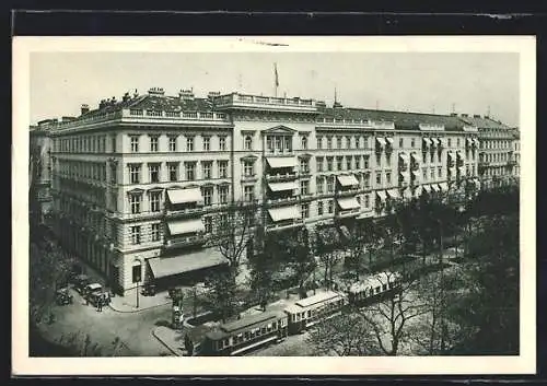 AK Vienna, Grand Hotel mit Strassenbahn