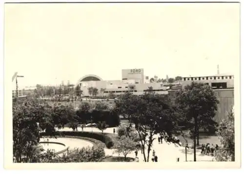 Fotografie unbekannter Fotograf, Ansicht New York City, New Yorks Worlds Fair 1939, Ausstellungsgelände m. Ford Pavillon