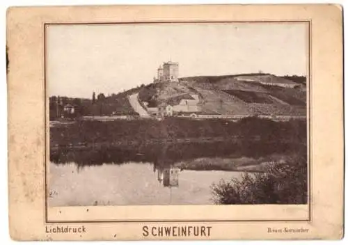 Fotografie - Lichtdruck Bauer-Kornacher, Ansicht Schweinfurt, Wehrturm spiegelt sich im Gewässer