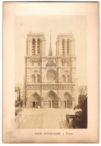 Fotografie unbekannter Fotograf, Ansicht Paris, Tour Notre-Dame A Paris