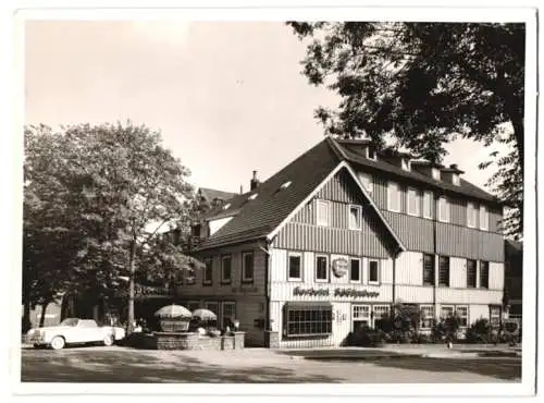 Fotografie Cramer, Dortmund, Ansicht Andreasberg / Harz, Auto Mercedes Benz am Kurhotel Schützenhaus