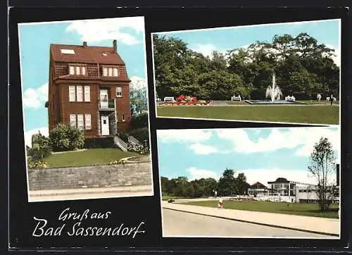 AK Bad Sassendorf, Strassenpartie, Springbrunnen im Park, Wohnhaus