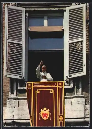 AK Papst Paul VI. mit segnender Hand am Fenster