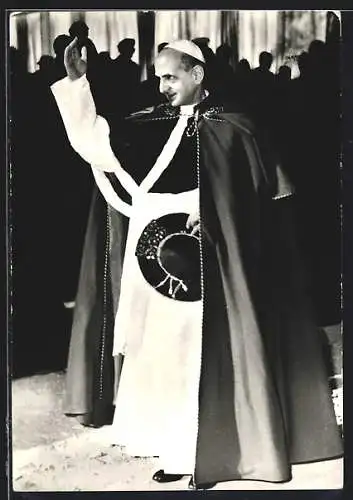 AK Portrait von Papst Paul VI. mit segnender Hand