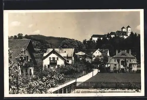 AK Weiz, Ortsansicht mit Schloss auf dem Weizberg