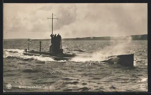 AK Unterseeboot U6 in voller Fahrt an der Wasseroberfläche