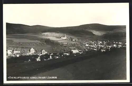 AK Arnoldshain i. Taunus, Teilansicht mit Kirche