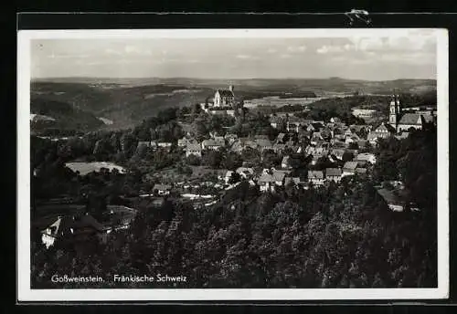 AK Gössweinstein /Fränkische Schweiz, Ortsansicht mit einer Kirche aus der Vogelschau