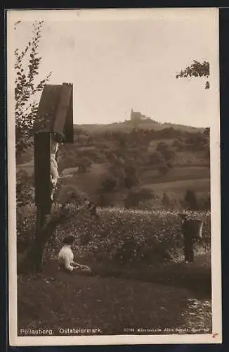 AK Pöllau, Wanderer unter dem Wegkreuz auf dem Pöllauberg