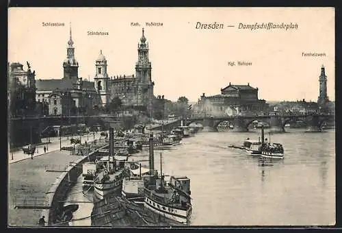 AK Dresden, Dampfschifflandeplatz m. Blick auf Schlossturm