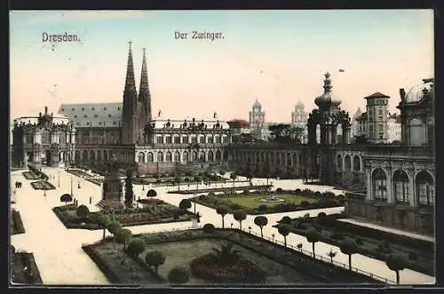 AK Dresden, Zwinger mit Blick auf die Kirche