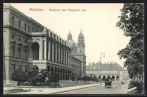 AK München, Residenz vom Hofgarten aus