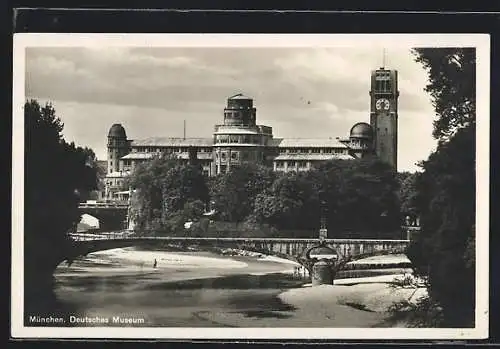 AK München, Brücke vor dem Deutschen Museum