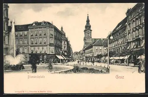 AK Graz, Bismarckplatz mit Passanten