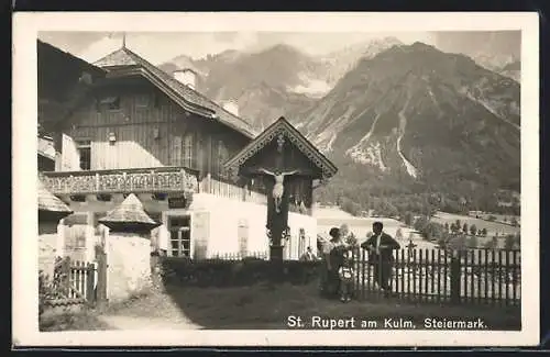 AK St. Rupert am Kulm /Steiermark, Flurkreuz vor einem Gasthaus