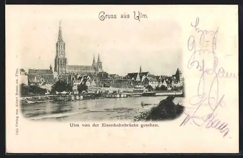 AK Ulm / Donau, Uferpartie mit Kirche von der Eisenbahnbrücke gesehen