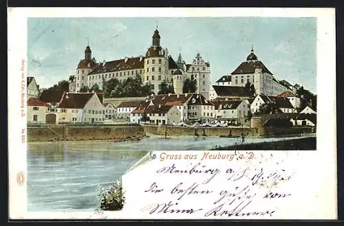 AK Neuburg / Donau, Panorama mit Schloss