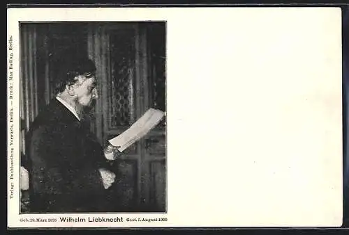 AK Wilhelm Liebknecht liest ein Schreiben, Arbeiterbewegung