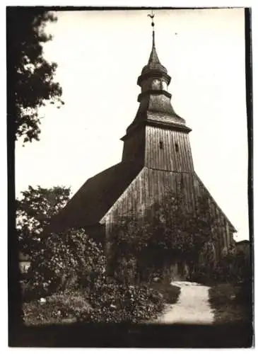 Fotografie W. Apel, Berlin, Ansicht Fischau / Kreis Schlochau, hölzerne Kirche