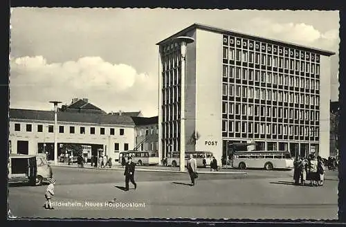 AK Hildesheim, Neues Hauptpostamt mit Bussen