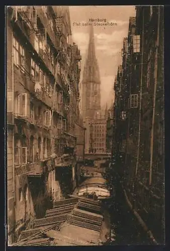 AK Hamburg, Fleet beim Stöckelhörn, Blick auf Kirche