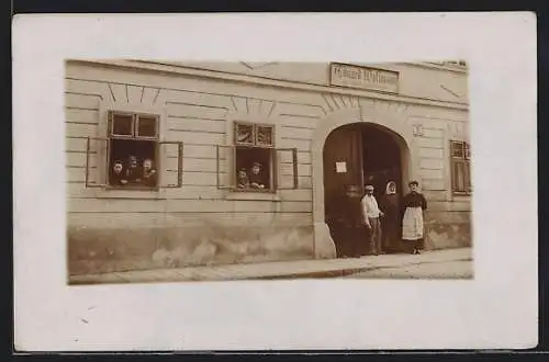 Foto-AK Wien, Tischlerei Eduard Wollmann, Breitenfeldergasse 3 im Jahre 1904