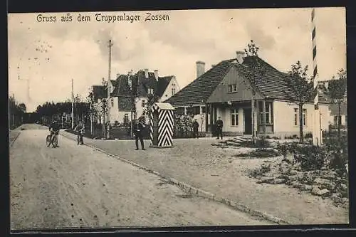 AK Zossen, Truppenlager, Eingang mit Wache