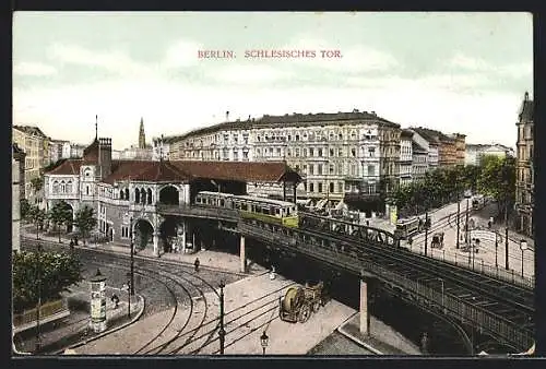 AK Berlin-Kreuzberg, U-Bahn Schlesisches Tor mit Litfasssäule und Strassenbahn