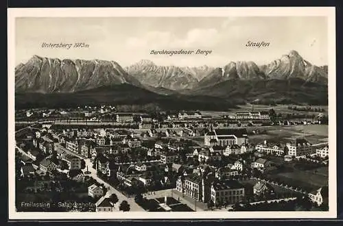 AK Freilassing, Ortspanorama mit Untersberg, Berchtesgadener Berge und Staufen