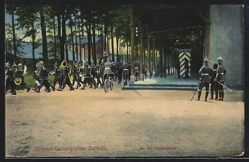 AK Zeithain, Truppen-Übungsplatz, Soldaten an der Hauptwache