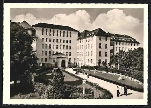 AK München-Neuhausen, Krankenhaus vom Dritten Orden, Menzingerstrasse 26, Eingangsbereich