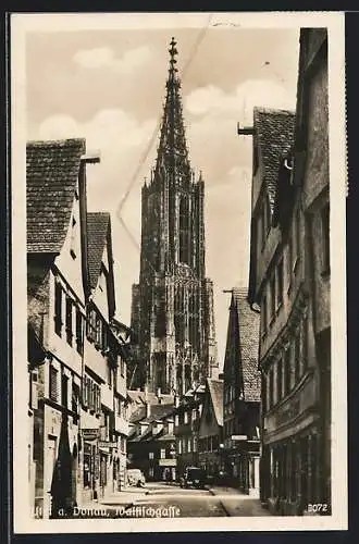 AK Ulm / Donau, Walfischgasse mit Münster