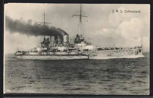 AK Kriegsschiff SMS Ostfriesland in voller Fahrt