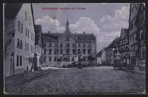 AK Hofgeismar, Marktplatz mit Geschäft und Rathaus
