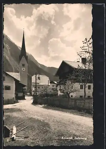 AK Krimml, Strassenpartie mit Kirche