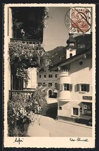 AK Lofer, Strassenpartie mit Geschäften