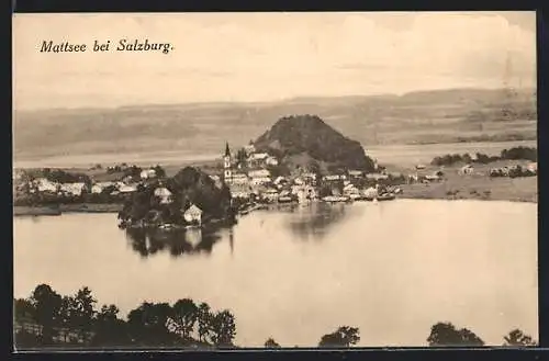 AK Mattsee, Ortsansicht mit See und Fernblick