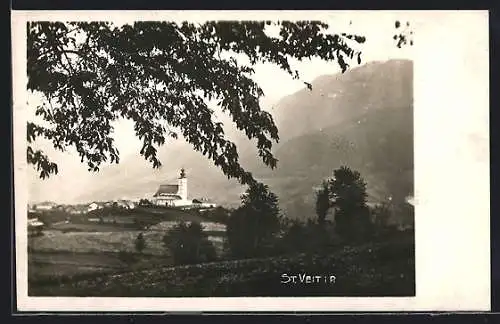 AK St. Veit, Ortsansicht von einem Feld aus