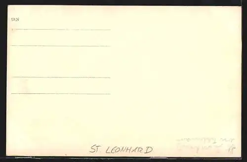 AK St. Leonhard, Ortsansicht vor Bergpanorama