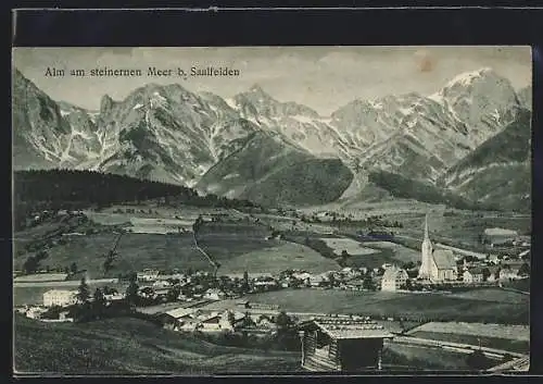 AK Alm am steinernen Meer, Ortsansicht mit Kirche und Gebirge