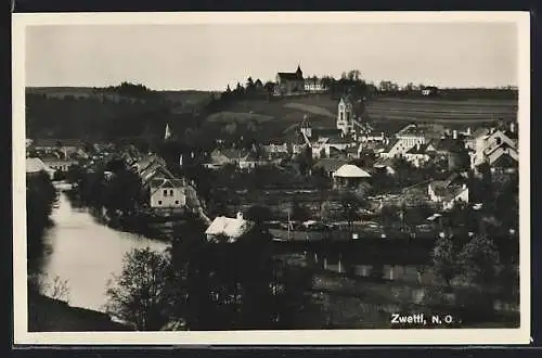 AK Zwettl /N.-O., Ortsansicht mit Kirche