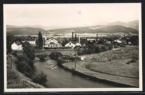 AK Zeltweg, Ortsansicht an einer Flussbiegung